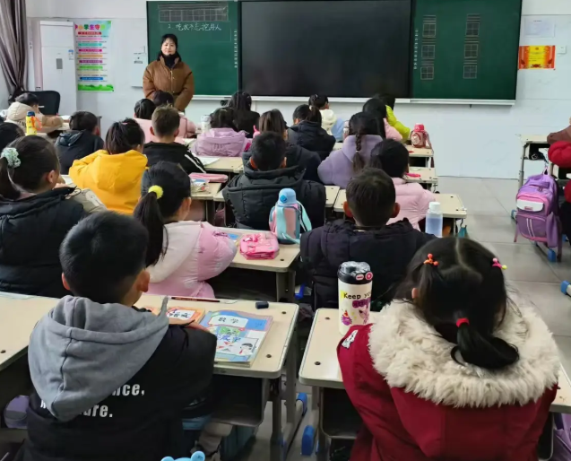 数智化科学育人之本校园深化产教交融校企协同育人机制